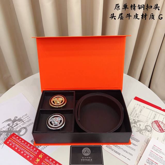 ①带①扣 ①带②扣 原单钢扣版范思哲家 打孔挂扣 正版开模 此款腰带双面采用原厂牛皮带身，精密电镀标志性纯钢搭扣 对版专柜。3.8Cm 如需木盒40