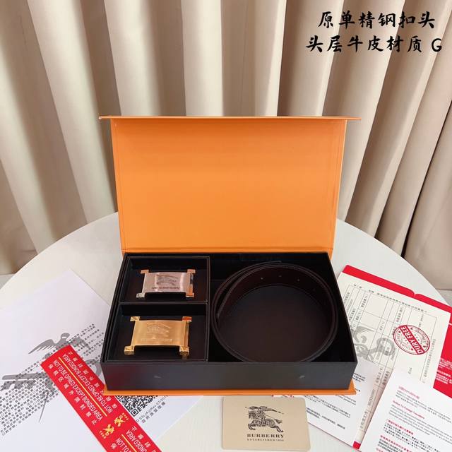 ①带①扣 ①带②扣 原单钢扣版巴宝b家 打孔挂扣 正版开模 此款腰带双面采用原厂牛皮带身,精密电镀标志性纯钢搭扣 对版专柜。3.8Cm 如需木盒40 ①带①扣 ①带②扣 原单钢扣版巴宝b家 打孔挂扣 正版开模 此款腰带双面采用原厂牛皮带身,精密电镀标志性纯钢搭扣 对版专柜。3.8Cm 如需木盒40