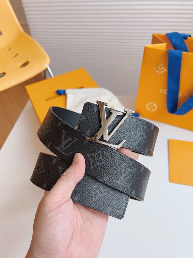 同步 Lv路易男士 宽度4.0 Cm 简单大方 双面使用 佩戴效果非常不错 送礼自用最佳推荐 同步 Lv路易男士 宽度4.0 Cm 简单大方 双面使用 佩戴效果非常不错 送礼自用最佳推荐