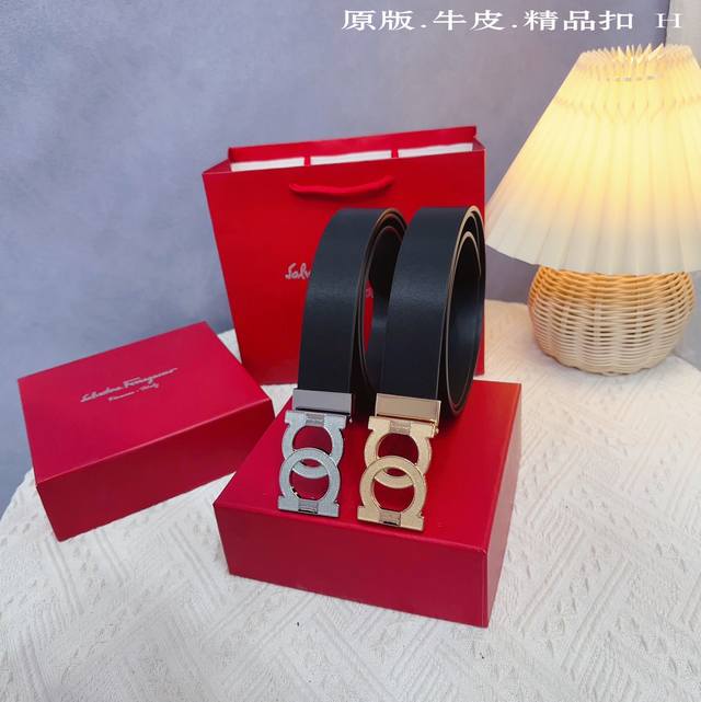 原版品质打孔 品牌：菲拉f家 男款 颜色：黑 扣头：金 银 扣头：原版精品纯铜五金扣头 带身：原版牛皮 尺寸：宽约：3.5Cm 长约：95Cm-125Cm 类别