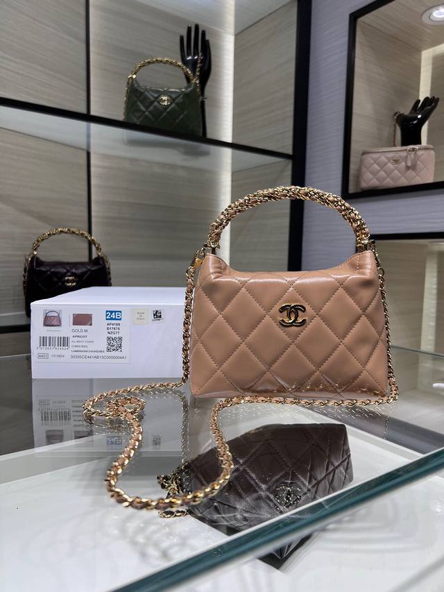 Ohanel 24B 最新款 旋转手柄 链条饭盒包 油腊皮 Ap4189Y 尺寸18.5X13X7