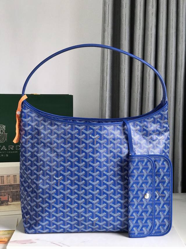 正品级 Goyard Hobo Bohème 流浪包腋下包，灵感来自波西米亚流浪的生活哲学，两大王牌saint Louis Artois系列托特包的综合体，内置