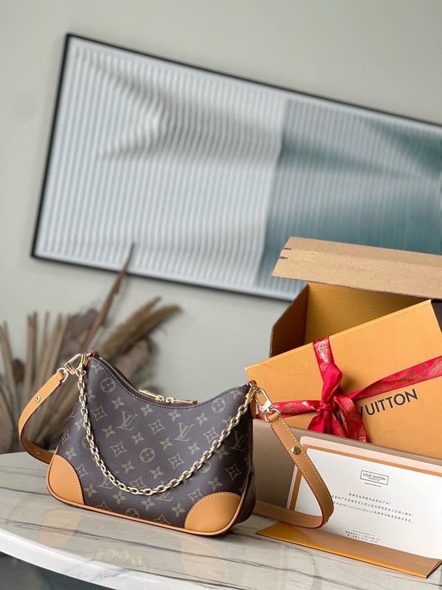 顶级原单 芯片版 M45832老花黄 Boulogne 手袋boulogne 手袋取材经典 Monogram 帆布，配有双拉链和可容纳 Iphone 12 Pr