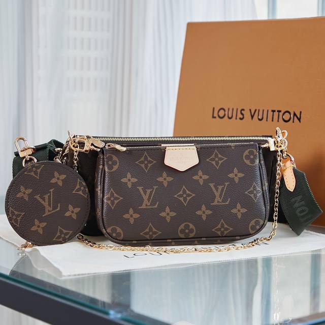 顶级原单 M44813 ，。0022本款 Multi Pochette Accessoires 手袋集 Pochette Accessoires 手拿包、Min