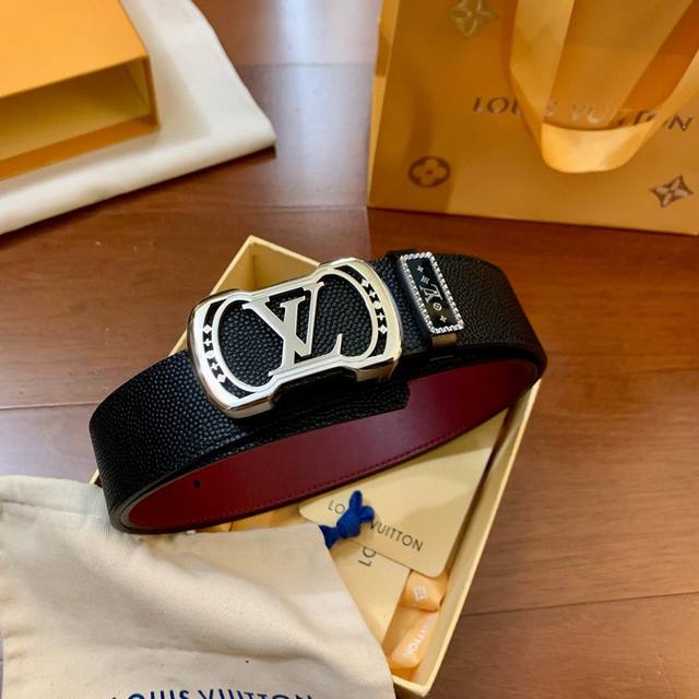 Lv路易威登官网同步高端专供货，球纹进口皮系列，精细缝制，看货看品质带宽3.8Cm，高清实拍大图，保质保量