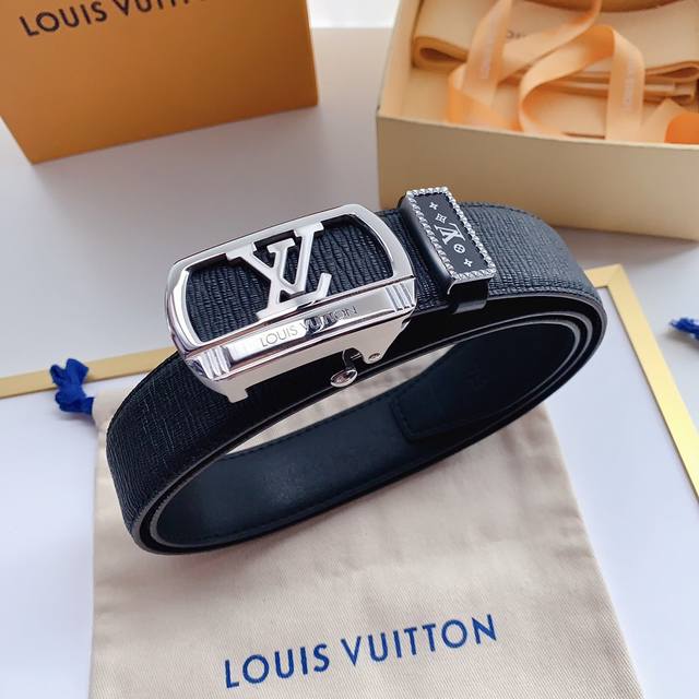 Louis Vuitton、独家lv腰带 316纯钢自动扣系列 钢五金 原厂皮料精致手工绘边 柔软舒适 宽3.5Cm