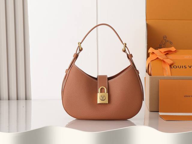 变码芯片版顶级原单,加强版m24611黑色 M24885棕色 顶级原单 本款 Low Key Shoulder Bag 手袋以华美设计再度印证品牌精湛匠艺。柔软 变码芯片版顶级原单,加强版m24611黑色 M24885棕色 顶级原单 本款 Low Key Shoulder Bag 手袋以华美设计再度印证品牌精湛匠艺。柔软