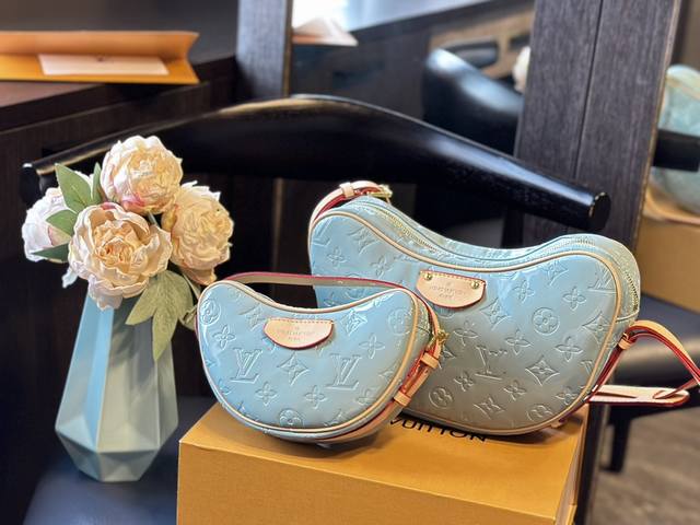 漆皮 折叠礼盒 Lv Vintage 里的天花板 经典中的经典 百搭的卜v包身 流畅豌豆包型 美丽的同时保证了包身的容量 中古爱好者和入门选手必入的一款包d！