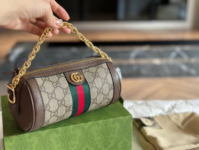 配盒 复刻版 Size：20*10Cm Gg Ophidia 圆筒包 颜色啡棕， 进口小牛皮 搭配复古五金！