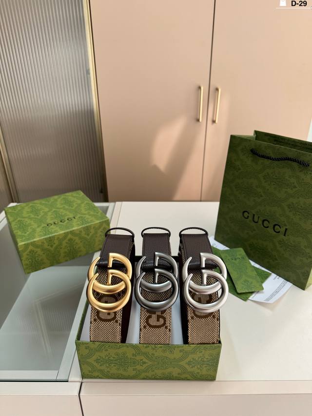 酷奇 Gucci 男士牛皮腰带 D-29全套包装+手提袋