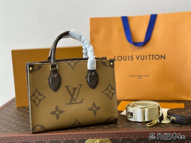 全套包装 Lv本款onthego中号手袋释放monogram Empreinte压纹皮革的娴雅意味，可为当季造型注入盎然春意。充裕容量满足都市出行或商务所需，顶