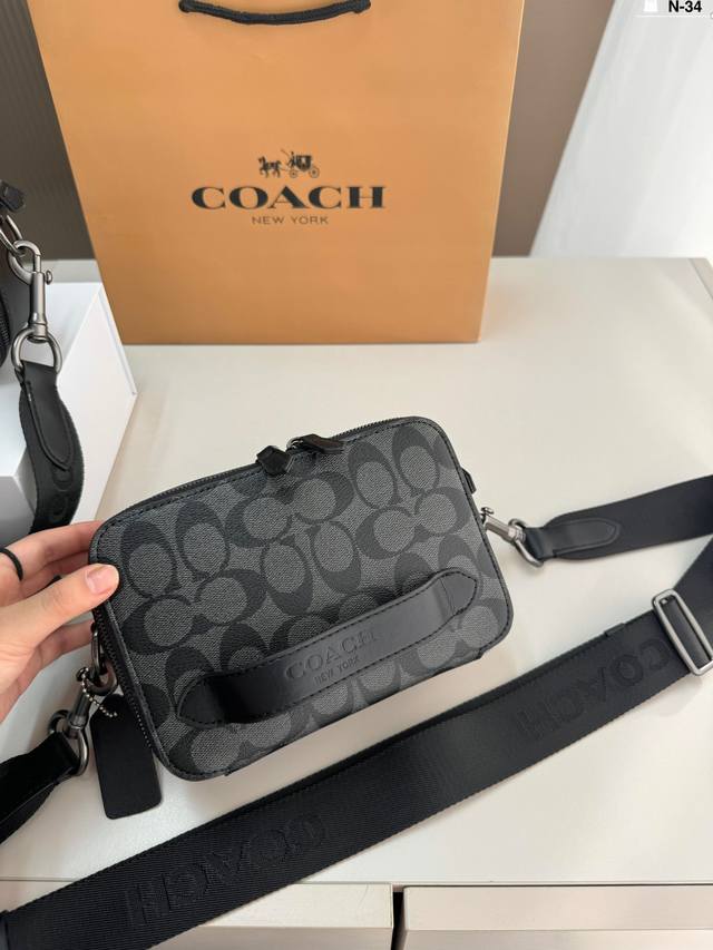 蔻驰 Coach Mint Serf相机包 Wyatt新款双拉男士相机包 真的太洋气啦! N-34尺寸20.7.12折叠盒 蔻驰 Coach Mint Serf相机包 Wyatt新款双拉男士相机包 真的太洋气啦! N-34尺寸20.7.12折叠盒