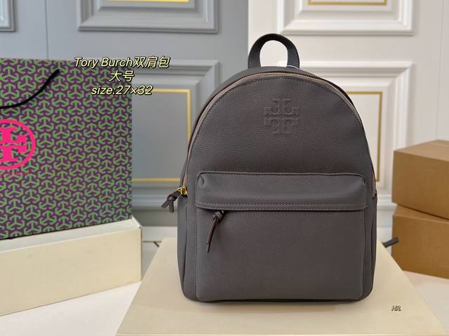 大号 小号 无盒 Size:27×32大号 21×25小号 Tb Tory Burch汤丽柏琦新款双肩包 空间超大,实用性非常强 做工材质一流,手感超好 外观时 大号 小号 无盒 Size:27×32大号 21×25小号 Tb Tory Burch汤丽柏琦新款双肩包 空间超大,实用性非常强 做工材质一流,手感超好 外观时