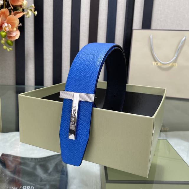 高端品质，实物拍摄 批 配全套礼盒 汤姆福特最新网红爆款双面头层牛皮配原装盒专柜同步3.8宽新款上市了，原版牛皮，搭配钢扣，优雅，大方用的方便。谢谢你转载。