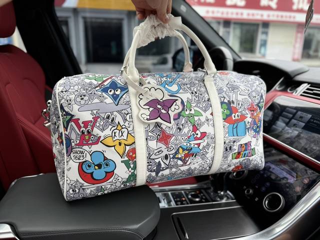 高端货 新款 “Louis Vuitton”Lv旅行包路易威登旅行包 M40399 Keepall Bandoulière 50旅行袋keepall 50旅行袋