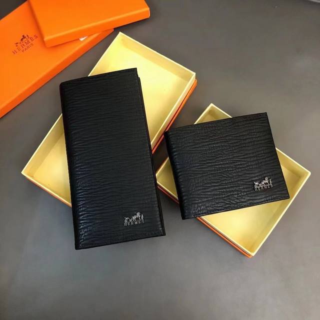 短 长 颜色 黑色 尺寸长19X10 短12X10型号 8817男士软皮长短款对折一比一进口牛皮手感无敌 短 长 颜色 黑色 尺寸长19X10 短12X10型号 8817男士软皮长短款对折一比一进口牛皮手感无敌