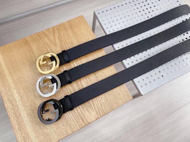 原单gucci古奇 专柜在售爆款 头层进口小牛皮 钢扣不褪色 带身宽度3.8厘米 意大利品牌 融入当今流行风范 时尚不失高雅