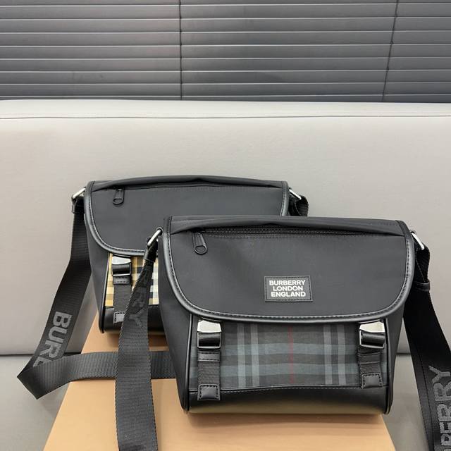 Burberry 巴宝莉 尼龙布翻盖邮差包单肩包 男士斜挎包 采用精湛镶嵌细工，经典百搭 实物拍摄 原厂原版面料 配送防尘袋 22 X 18 Cm