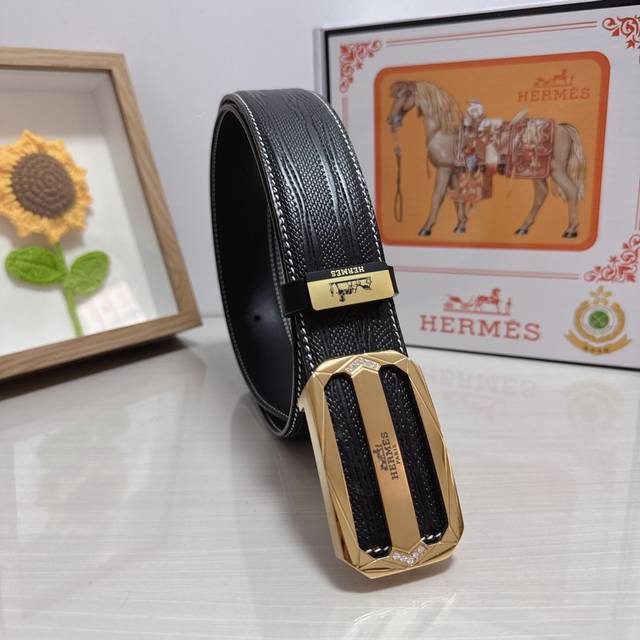 品名：爱马仕.Hermès 原单 材质：原单牛皮腰带 百分百头层牛皮腰带保证真皮，24K纯钢扣，专柜原单品质、做工精细，时尚大牌，送人自用首选 包装： 请认准如