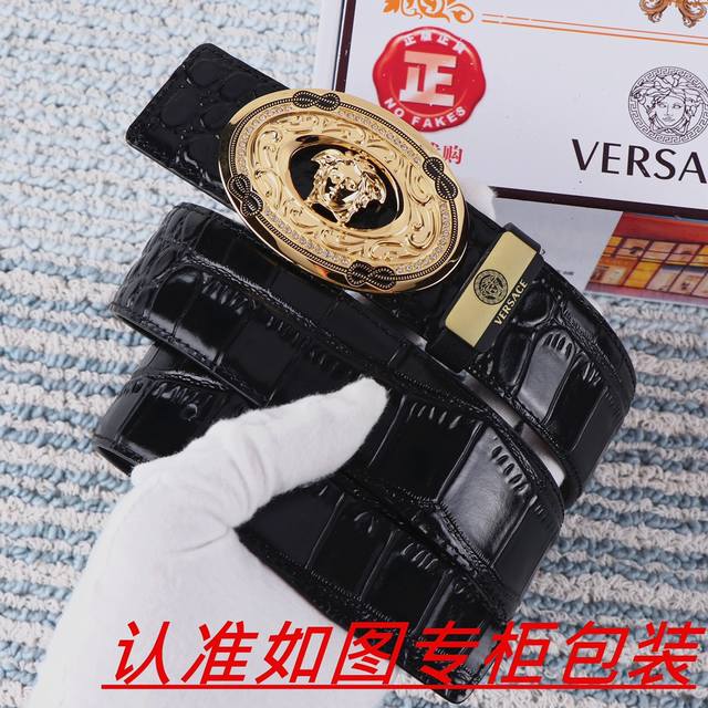 男士腰带：范思哲 原单 男士皮带：百分百头层牛皮，保证真皮。24K纯钢扣双面可用专柜同等质量， 送人自用首选 包装： 请认准如图专柜包装，赠送打孔器，银联发票，