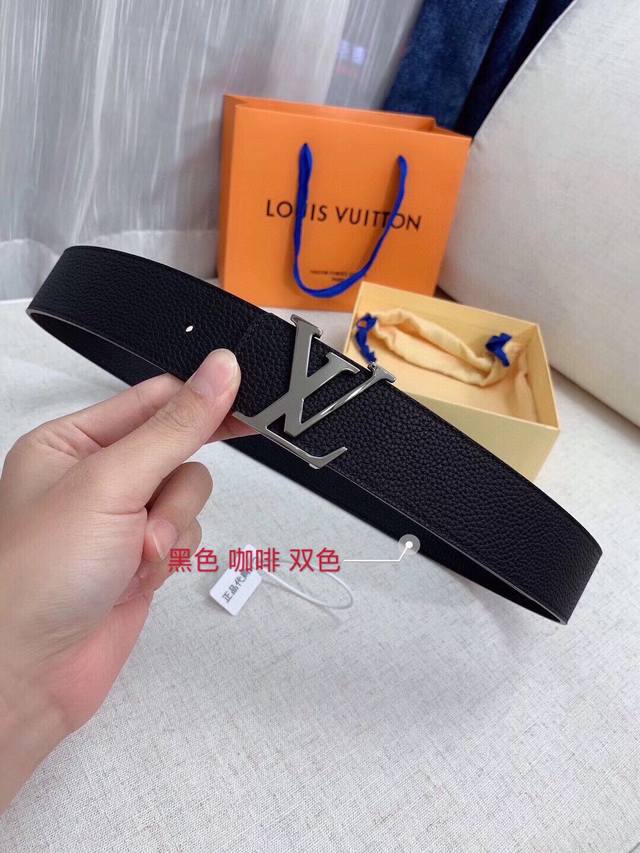 路易威登louis Vuitton 法国 专柜品质 官网同步 宽度3.8Cm 精美钢扣头 原版意大利双面进口小牛皮原版花纹 双面可用 黑色 咖啡 双色 手感极佳