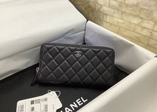 Ohanel 原单升级版 经典款 进口羊皮金银扣 拉链钱夹 0242 尺寸：19*10Cm