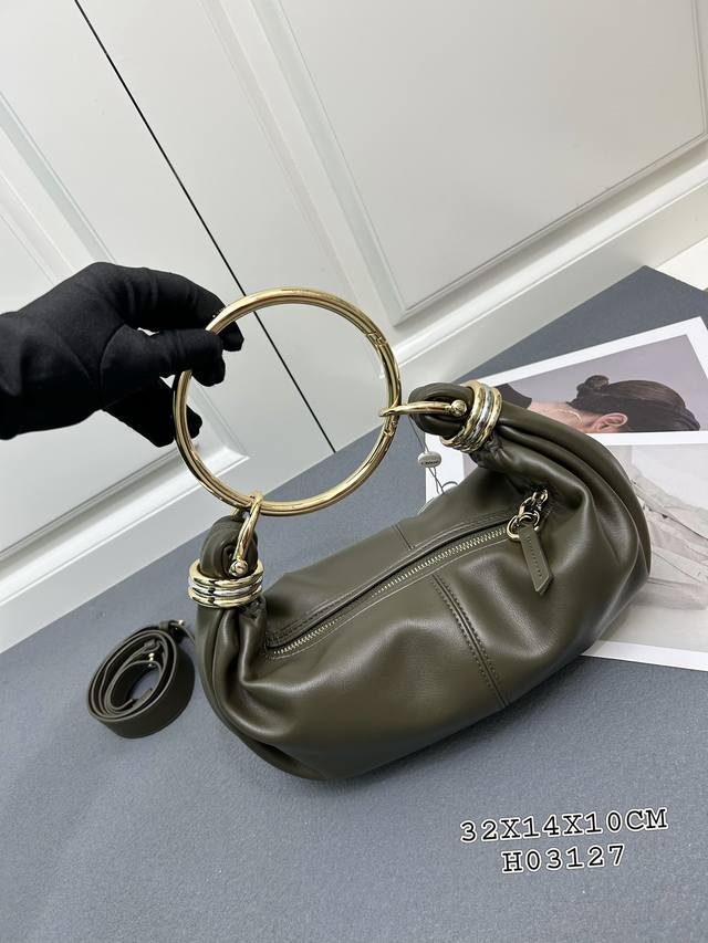 明星同款 配礼盒chloe蔻依24年早秋新款斜跨单肩手袋包，牛皮材质，手感柔软亲肤，容量大，尺寸32X14X10Cm，款号3127
