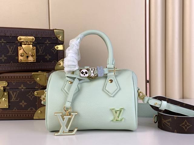 顶级原厂 Diy款 Speedy 18 手袋 M24598 M24605 浅绿色 经典轮廓，为 Monogram Empreinte 粒面皮革压印 Monogr