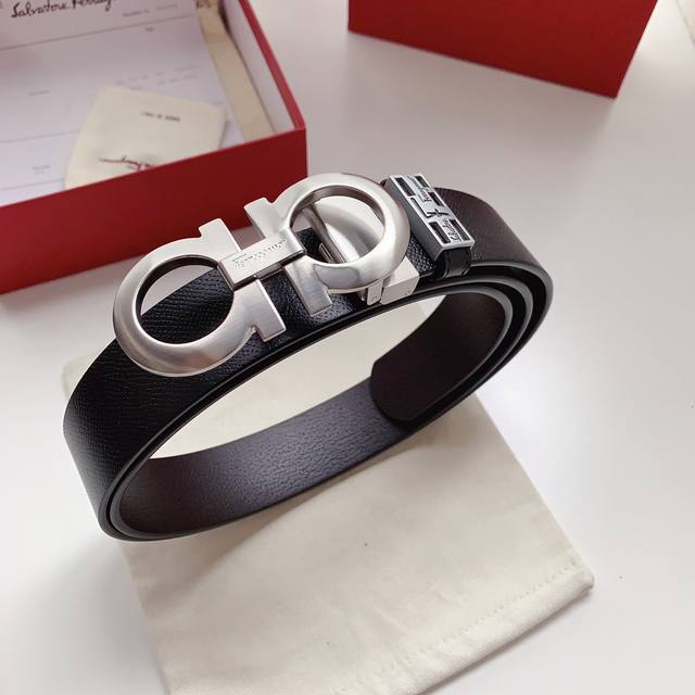 配正版包装菲拉格慕官网同步新款，原单镀钯精品扣，意大利进口单层皮系列，原单定制牛皮，双面带身手掌纹配猪皮纹身清晰皮纹质感柔软，请看图片认细节，品质保真，宽度3.