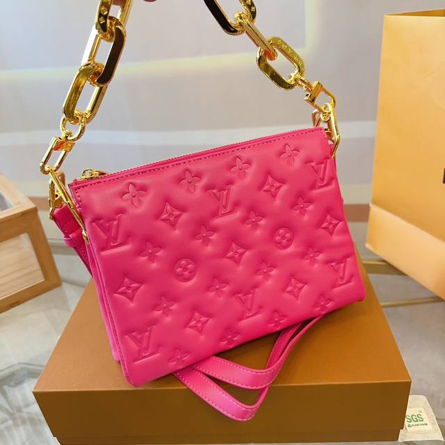 折叠飞机盒 Lv风琴牛皮coussin取材压纹蓬松面料昼夜场合轻松切换 质地柔软舒适背携 触感与颜值同步升级ydl尺寸21.16 S D