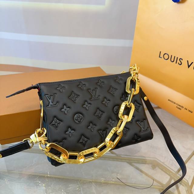 折叠飞机盒 Lv风琴牛皮coussin取材压纹蓬松面料昼夜场合轻松切换 质地柔软舒适背携 触感与颜值同步升级ydl尺寸21.16 S D