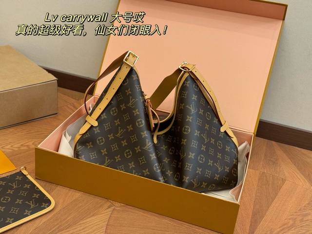 配折叠盒飞机盒 升级版 Size：23*20Cm 迷你 29*25Cm 中 40*32Cm 大 Lv 最强者carryall， 可爱休闲都ok哈 Carryal