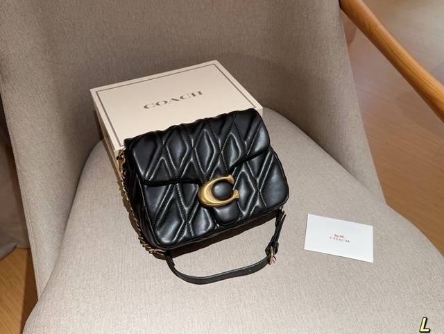 Coach蔻驰 新款square Tabby20 菱格绗缝tabby酒神包链条包 尺寸20×17×8 礼盒包装