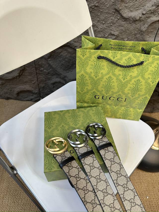 升级版 酷奇！！ 高版本！全钢头 腰带 嘿哈 原单牛皮全钢头皮带～热门款 皮带里面最火的啦～质量很好 全套包装！五金绝对不褪色 皮带头和专柜一样的哦～ 配礼盒手