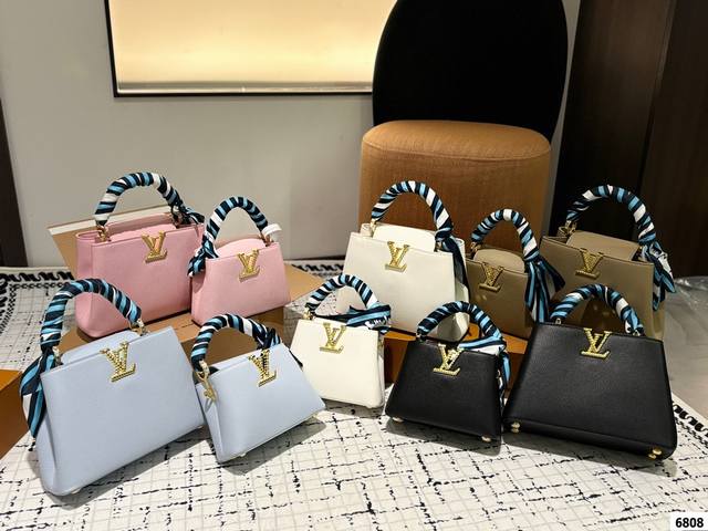 折叠盒 Lvcapucines 贵妇包 金色扣五金，超繁琐制作工序，女王范儿必备，Mini款独特超宽背带，经典大logo设计，结合monogram经典小花元素简