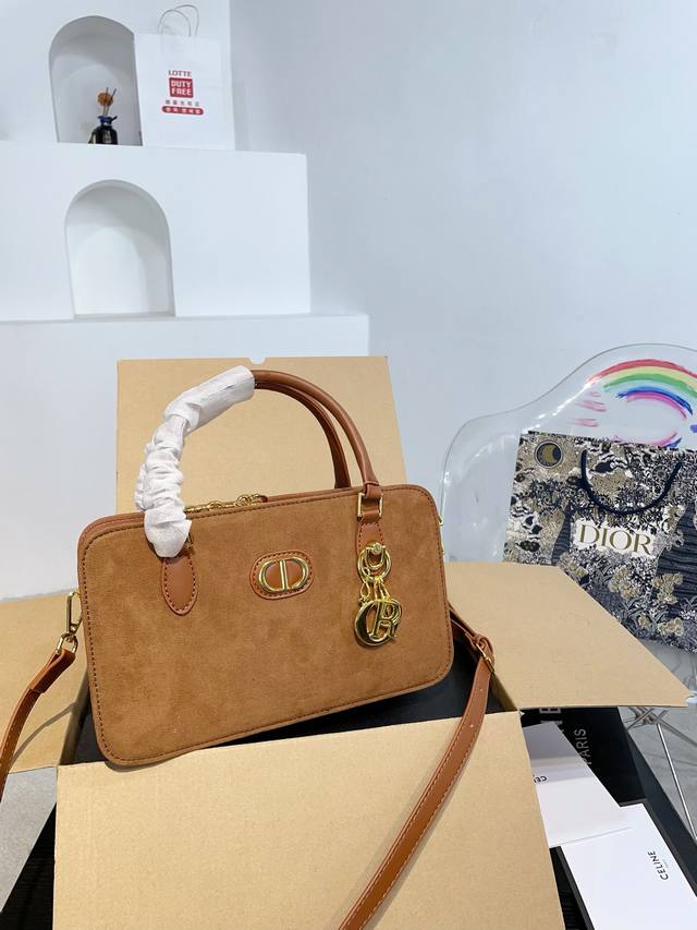 配盒子 迪奥手提包 日常最推荐 手提 斜挎 单肩更舒服 尺寸27.16.7