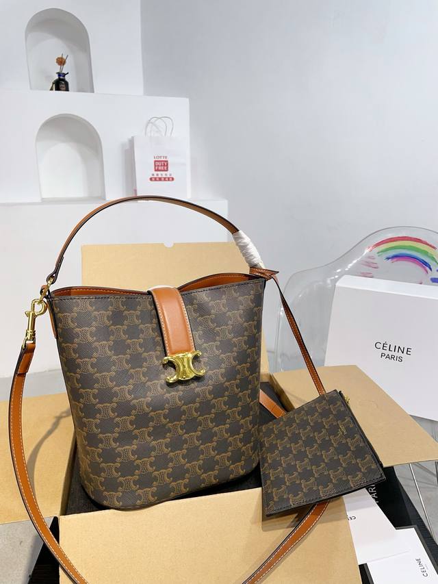 折叠盒 塞琳celine 24S Louise 水桶包 Celine Louise中号光滑牛皮革手袋 24S新款 Louise水桶包aaa 之前种草16水桶包的