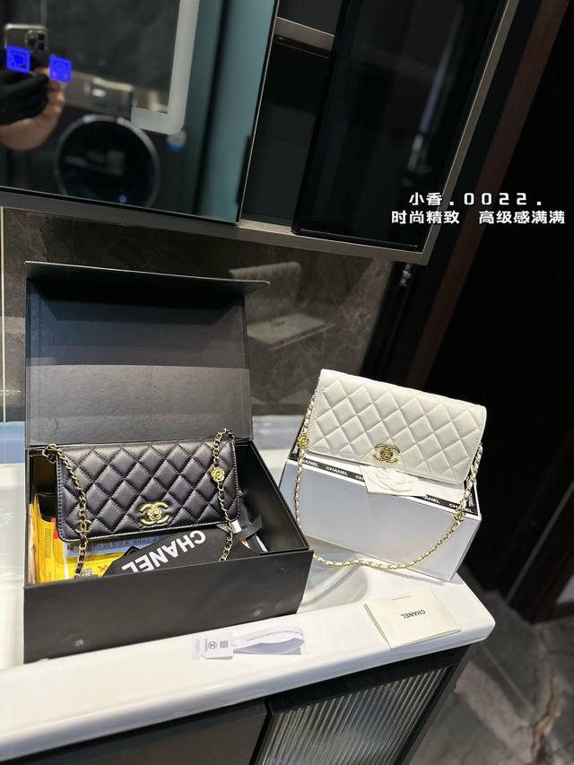 礼盒包装 Chanel23K法棍腋下包太优雅啦 尺寸22*9Cm