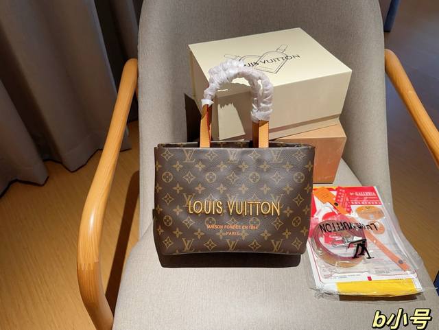 小号无盒 Lv路易威登 Lv X Tyler联名款购物袋托特包tote 尺寸26×19×10