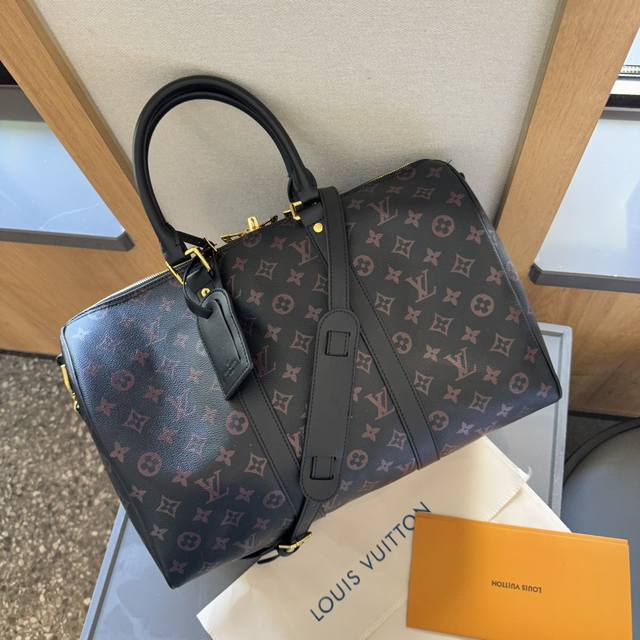 Size：40Cm L家经典speedy 可手提 可斜挎 Speedy永远是我心里面的白月光