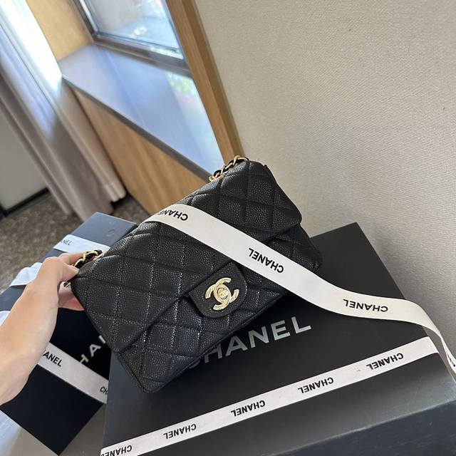 牛皮 “折叠礼盒官网飞机盒” Chanel鱼子酱大mini方胖子 “New Arrival” 最美方胖子人间香奈儿 白富美小姐姐必备款 ■单独夸最让人挪不开眼 牛皮 “折叠礼盒官网飞机盒” Chanel鱼子酱大mini方胖子 “New Arrival” 最美方胖子人间香奈儿 白富美小姐姐必备款 ■单独夸最让人挪不开眼