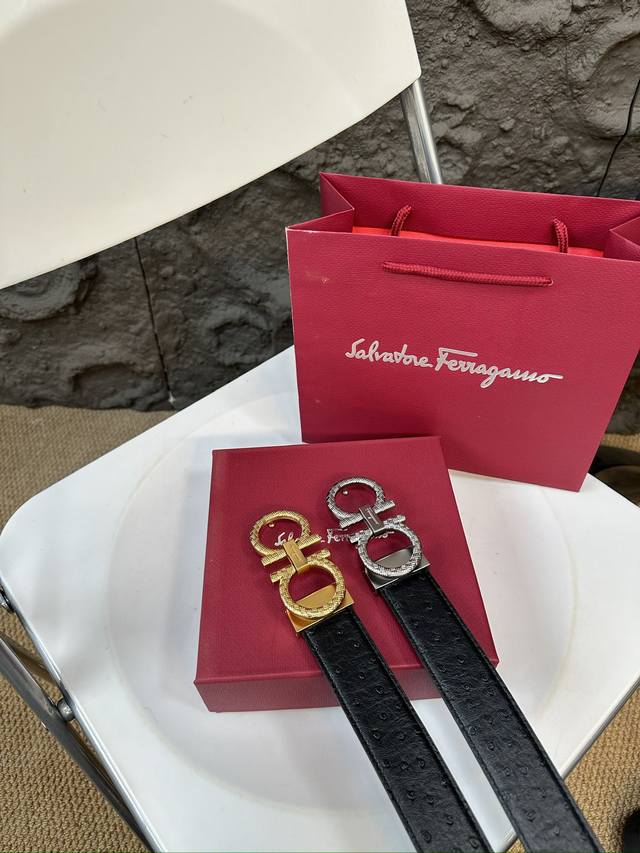 升级版 菲拉格慕！！ 高版本！全钢头 腰带 嘿哈 原单牛皮全钢头皮带～热门款 皮带里面最火的啦～质量很好 全套包装！五金绝对不褪色 皮带头和专柜一样的哦～ 配礼