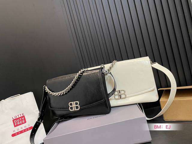 配折叠礼盒 Balenciaga 巴黎世家 新款摩纳哥 任何风格都可轻松驾驭 适合日常旅游出行 集美必备 尺寸 大号35*24