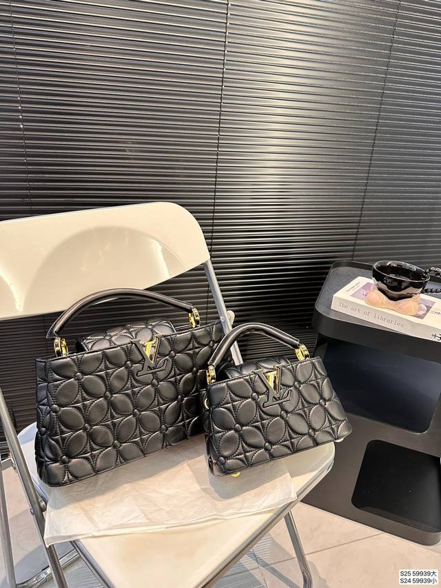 大号 小号 Lv刺绣capucine 富婆气质的秘密在于一只高级包 Lv路易威登全新capucines 羊皮刺绣款 即便是出入各种宴会场合也能让人第一眼就注意到 大号 小号 Lv刺绣capucine 富婆气质的秘密在于一只高级包 Lv路易威登全新capucines 羊皮刺绣款 即便是出入各种宴会场合也能让人第一眼就注意到