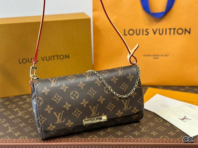 全套包装 L家秀款，晚宴包链条斜挎包新款到货由monogram与monogram Reverse帆布裁制而成，搭配小牛皮饰边，风格浪漫而奔放的新潮之作，日间与晚