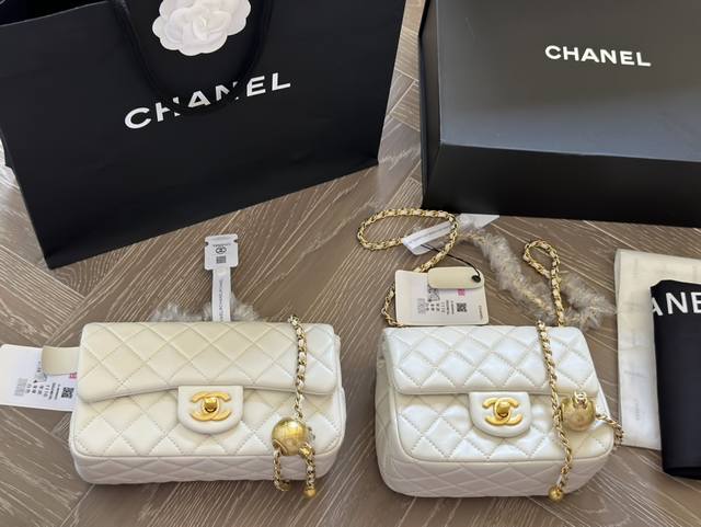 配盒 升级版 大小同价 Size：20Cm 17Cm 升级版出货 小香家 金球cf17 白色 手感软软糯 太太太美了好精致！