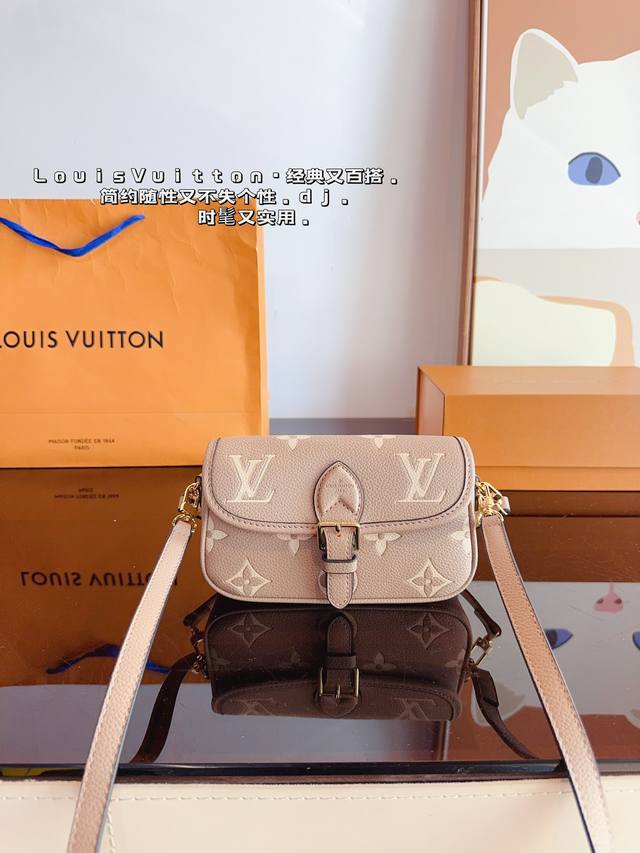 配礼盒. 天呐lv法棍包穿搭也太好看了吧 无滤镜的上身实拍先 自从speedy20开始就种草了这个系列然后又特别喜欢 双肩带的配置让复古的气质中又带着时尚感搭配