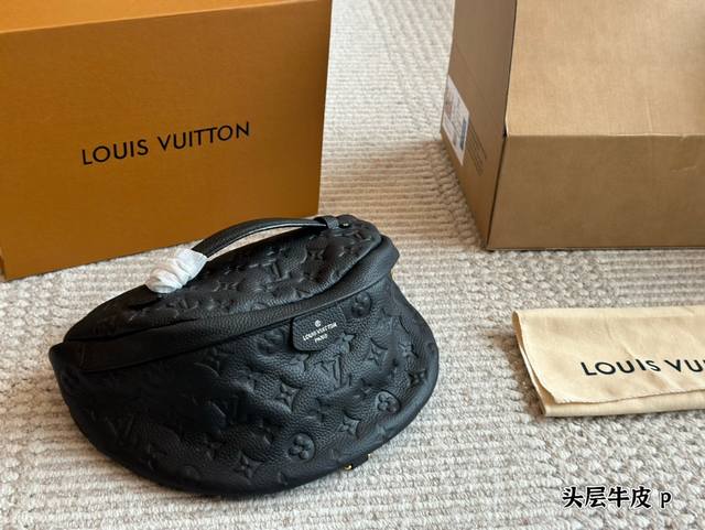 牛皮 配盒 L家 腰包 胸包 好看到飞起的腰包 棉质帆布内衬 原单五金+原版皮料！ 尺寸：底宽20*上宽38*高16 搜索lv 腰包