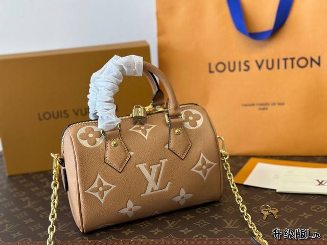 折叠盒 Size:20Cm L家经典speedy 可手提 可斜挎 Speedy永远是我心里面的白月光 折叠盒 Size:20Cm L家经典speedy 可手提 可斜挎 Speedy永远是我心里面的白月光