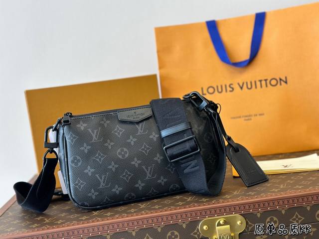 全套包装 Lv七月新宠 Monogram Dust系列男士fw24 Oolv在七月初惊艳亮相的monogram Dust系列，真的让人眼前一亮 这一系列的男士f